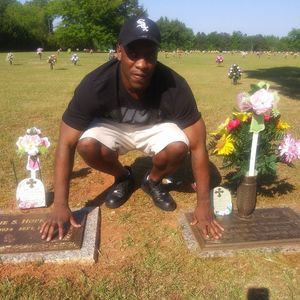 Meet your Posher, Gregory